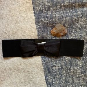 Black High Waist Belt - Size S (EUC)